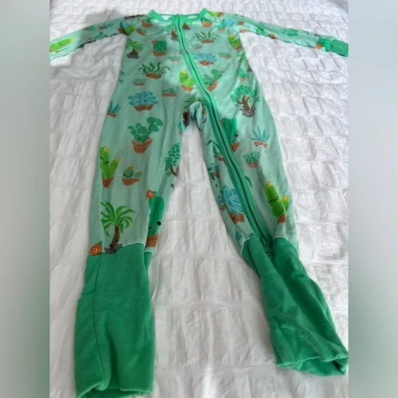 Little Sleepies Succulent Love Zippy Pajamas Size 12-18M GUC - Picture 6 of 7